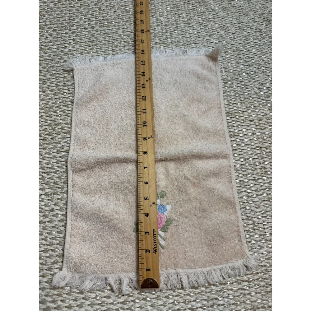 Vintage Peach Hand Towel Floral Embroidered Fringed Edge Cottagecore Guest Towel
